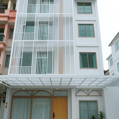 Lapin No.8 Apartment Chiang Mai Luaran gambar