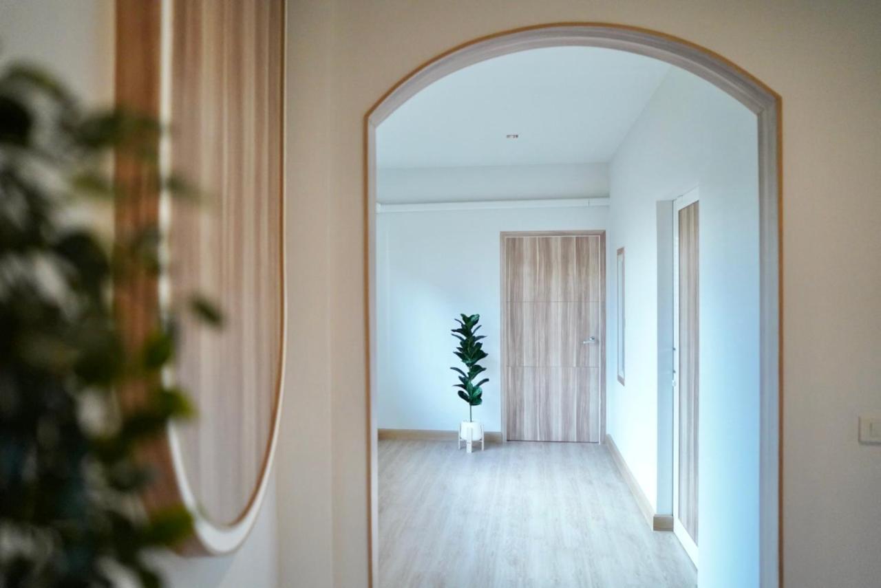 Lapin No.8 Apartment Chiang Mai Luaran gambar